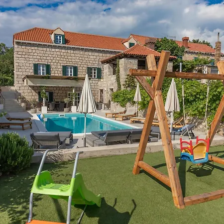 Luxury With A Swimming Pool Mocici, Dubrovnik - 14900 *