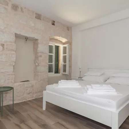 Вилла Luxury With A Swimming Pool Mocici, Dubrovnik - 14900 *