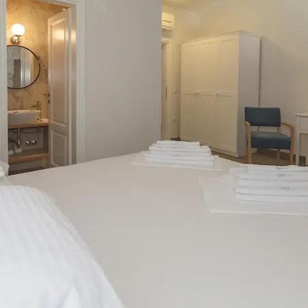 Luxury With A Swimming Pool Mocici, Dubrovnik - 14900 Villa Čilipi