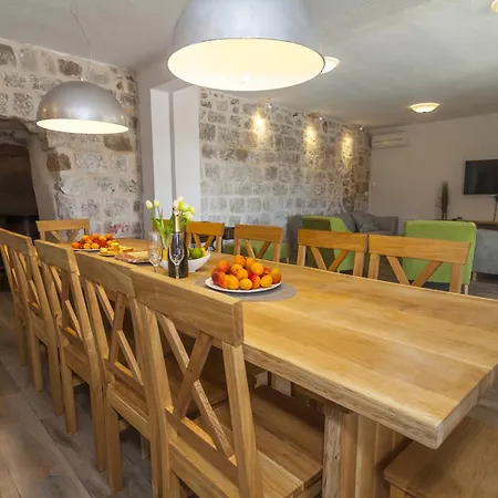 Luxury With A Swimming Pool Mocici, Dubrovnik - 14900