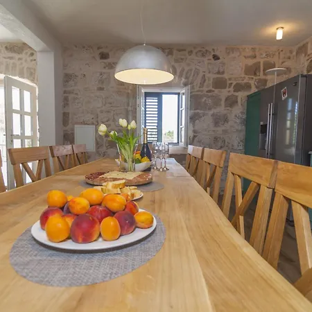 Luxury With A Swimming Pool Mocici, Dubrovnik - 14900