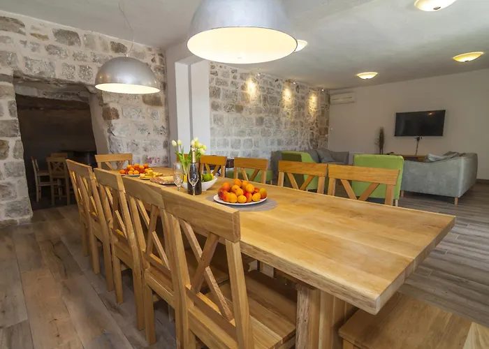 Luxury With A Swimming Pool Mocici, Dubrovnik - 14900